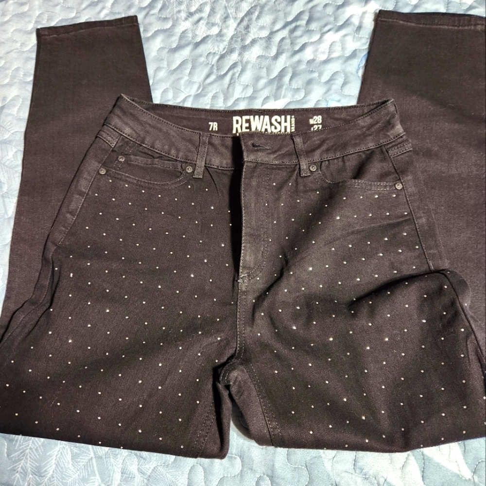 Juniors rewash studded jean - Picture 1 of 11